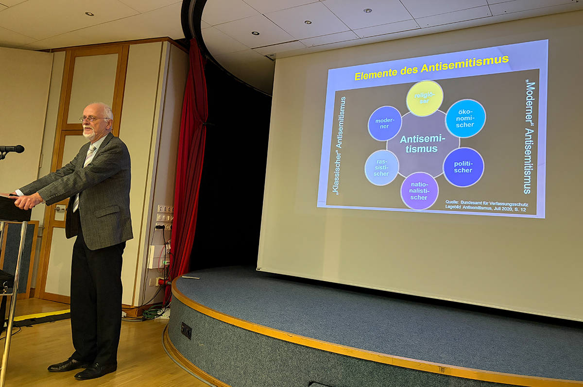 Vortrag zum Holocaustgedenktag Vortrag zum Holocaustgedenktag